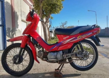 Le robaron la moto en Irigoyen y pide ayuda para recuperarla