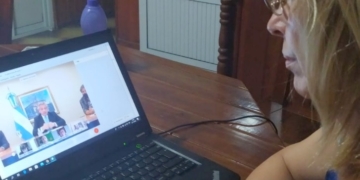 Sandra Aguirre mantuvo una reunión virtual con Alberto Fernández