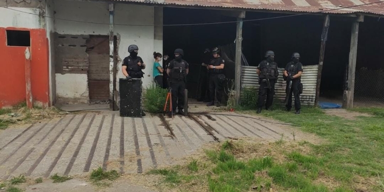 Realizaron seis allanamientos por robo de cables de la EPE y hay dos detenidos