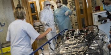 Santa Fe sumó 1554 casos de coronavirus y 32 fallecidos