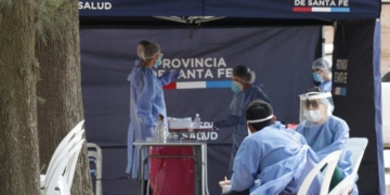 Santa Fe volvió a superar los mil casos y registró 34 fallecidos