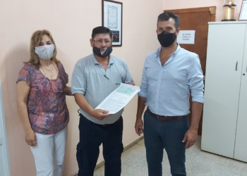 Diana entregó aportes y un reconocimiento en Puerto Gaboto