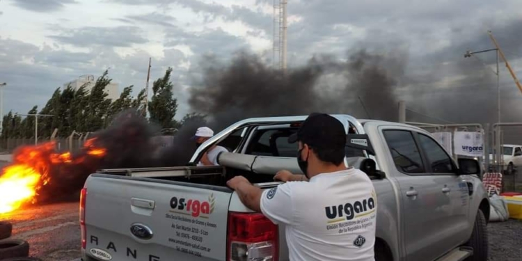 Un paro de trabajadores paraliza la actividad portuaria en la región