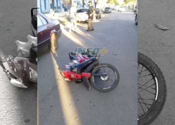 San Genaro: motociclista chocó a un inspector al evadir un control