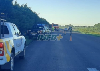 Otro accidente fatal en Oliveros: una familia despistó y falleció el conductor