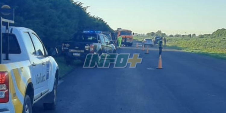 Otro accidente fatal en Oliveros: una familia despistó y falleció el conductor