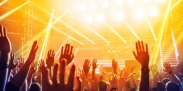 Totoras habilitó eventos multitudinarios de hasta 100 personas al aire libre