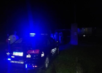 La policía desarticuló una fiesta en un campo de Totoras
