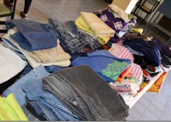 Dos amigas de Gaboto realizan un «roperito» solidario: «Nuestro sueño es ayudar a la gente»