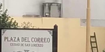 Un hombre fue encontrado sin vida arriba de un techo