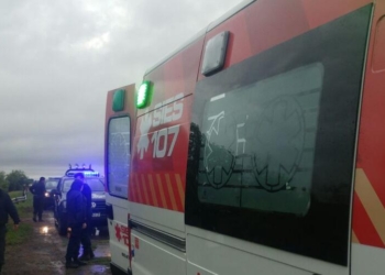 Barrancas: una joven está grave tras ser atropellada en el puente de autopista