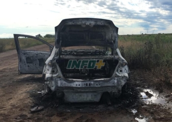Una mujer está grave tras incendiarse su auto entre Maciel y Clarke