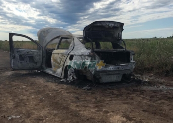 Una mujer está grave tras incendiarse su auto entre Maciel y Clarke