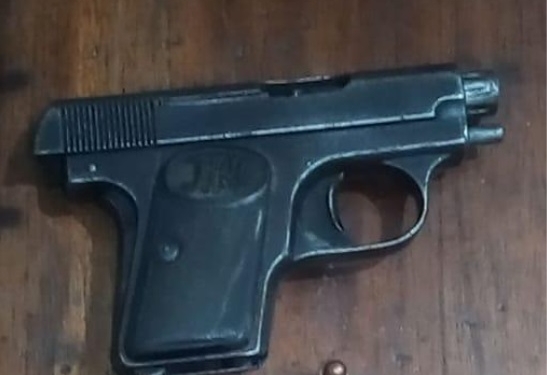 Detuvieron a dos hombres en Timbúes con un arma