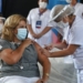 La Ministra de Salud recibió la primera dosis contra el Covid