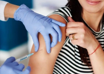 Los docentes ya se pueden anotar para recibir la vacuna contra el Covid