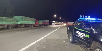 Balearon a un camionero en la autopista y condujo herido durante 19km
