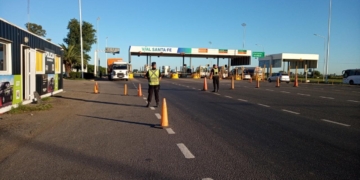 Un conductor detenido en autopista con 2,16 ml de alcohol en sangre