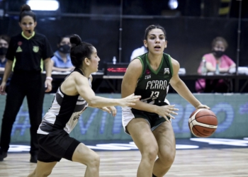 La rompió: Agus Bazán debutó en la Liga Nacional con 22 puntos