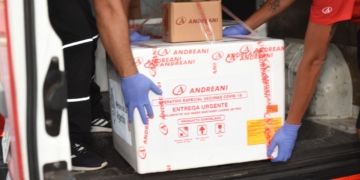Oliveros recibió las vacunas y el lunes comenzará la campaña