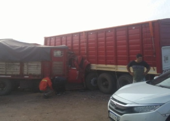 Un chofer murió tras un choque de camiones en San Lorenzo