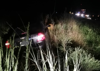 Una moto y un auto chocaron en ruta 11: un hombre sufrió graves lesiones
