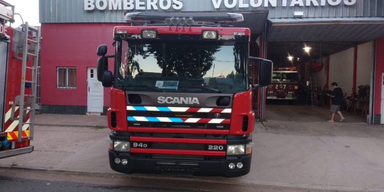 Bomberos de Salto Grande presentarán su nueva autobomba: habrá artesanos y música