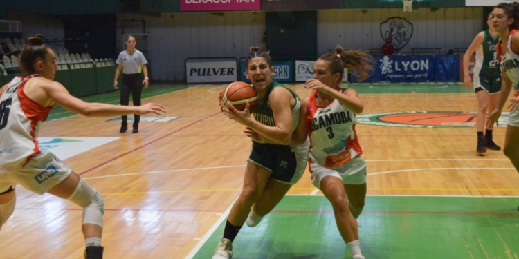 Agustina Bazán se volvió a lucir en la Liga Nacional aunque su equipo no logró ganar
