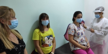 Timbúes recibió las vacunas y ya se aplicaron a 25 trabajadores de salud