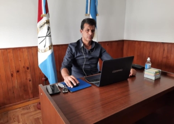 Diana solicitó que bomberos y empleados de comercio esenciales reciban la vacuna