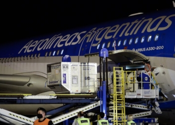 Llegarán 28.500 vacunas para adultos mayores a Santa Fe