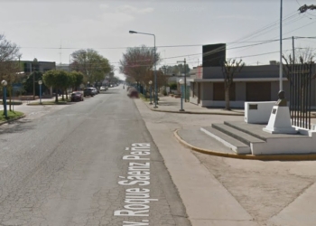 Un motociclista atropelló a dos jóvenes en San Genaro