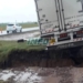 Un camión terminó hundido en la Ruta 34 tras el temporal