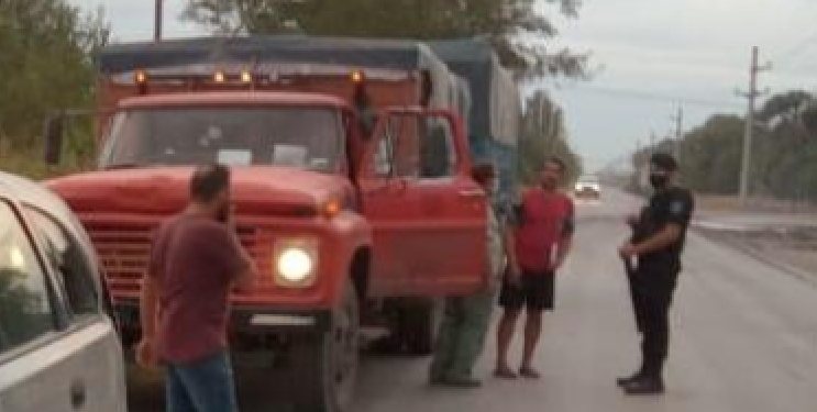 Un camionero viajaba con 1,97 de alcohol en sangre: no podía hablar ni caminar