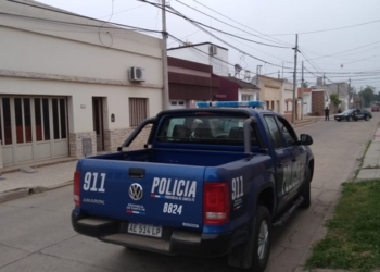 Detuvieron a un hombre con armas y cartuchos tras un allanamiento en Gálvez