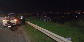 Un joven murió al despistar con su utilitario en autopista