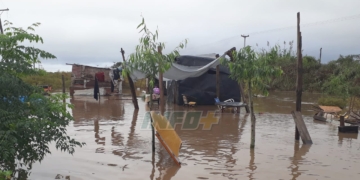 Maciel: evacuados y calles anegadas tras caer 250 mm de lluvia