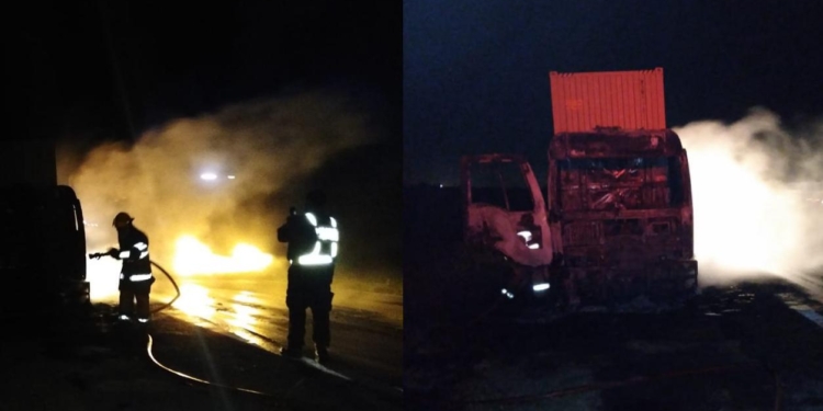 Un camión que transportaba bicicletas ardió entre Maciel y Monje