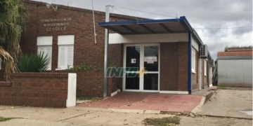 Gessler llegó a cero casos y vacuna a sus vecinos