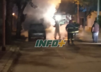 Ardió un auto en la madrugada de Totoras: investigan si fue intencional