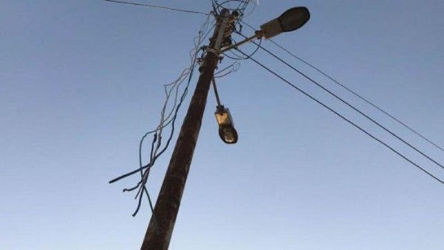 Dos hombres de San Genaro detenidos por robo de cables en Bernardo de Irigoyen