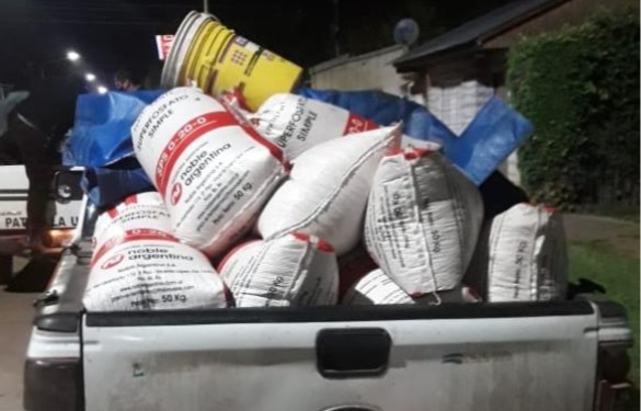 Timbúes: le abrieron la compuerta a un camión y robaron más de mil kilos de maíz