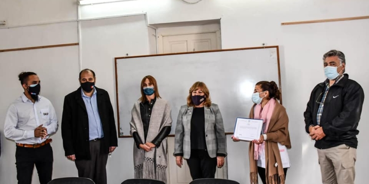 La escuela Nº 1095 de Barrancas recibió un aporte por más de un millón de pesos