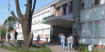 Covid: murió una mujer de 27 años que estaba embarazada