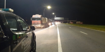 Colocaban piedras en autopista y quedaron en prisión preventiva por tentativa de homicidio