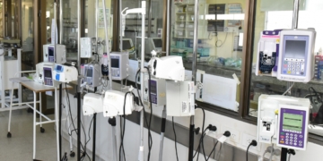 La provincia incorporó 29 respiradores más ante la saturación del sistema de salud