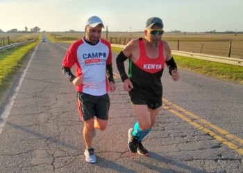 Barrancas: tiene 56 años y corrió 21 KM para pedir por los pacientes con Covid