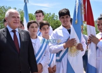 Lifschitz, el único gobernador que visitó todas las localidades