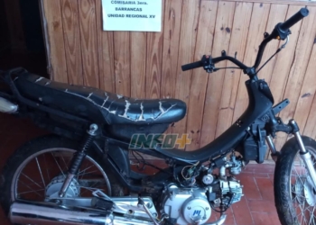 La policía de Barrancas halló en Ruta 11 la moto robada en Gálvez