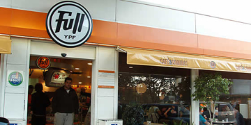 Una vecina de Díaz olvidó su cartera en una YPF y un empleado se la devolvió